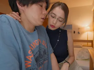 Chuyến công tác gặp lại con ghệ cũ… “hãy quên vợ yêu của anh đi”